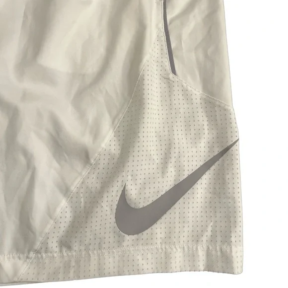 Men’s NikeFB Dri-Fit Shorts - Picture 2 of 6